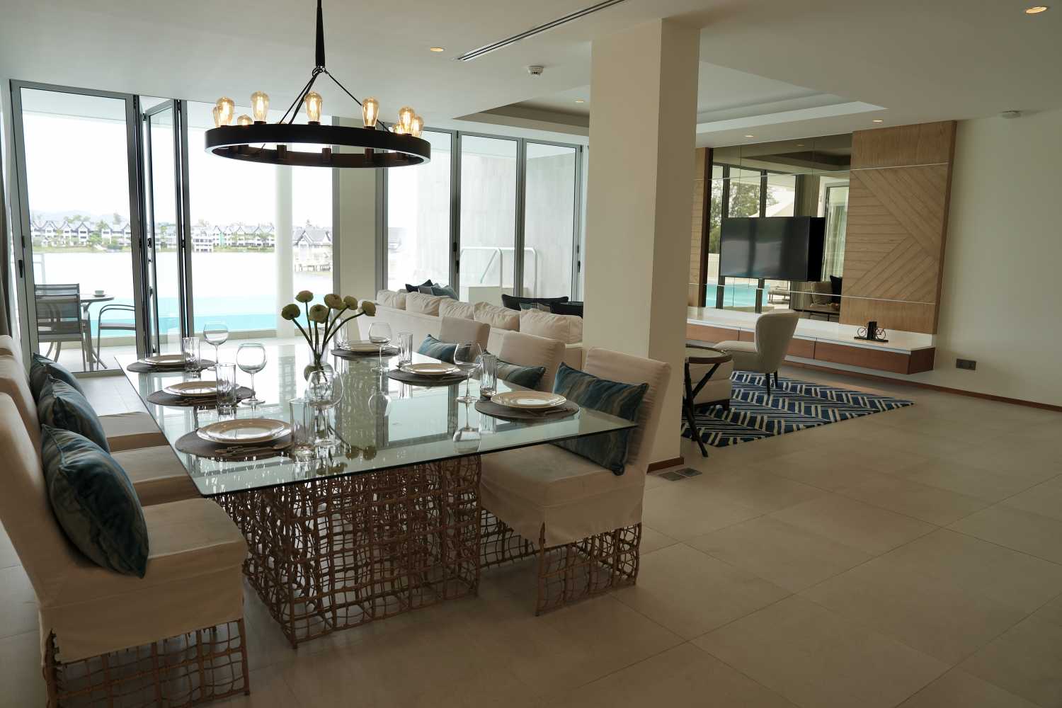 Property image - full photo 9
