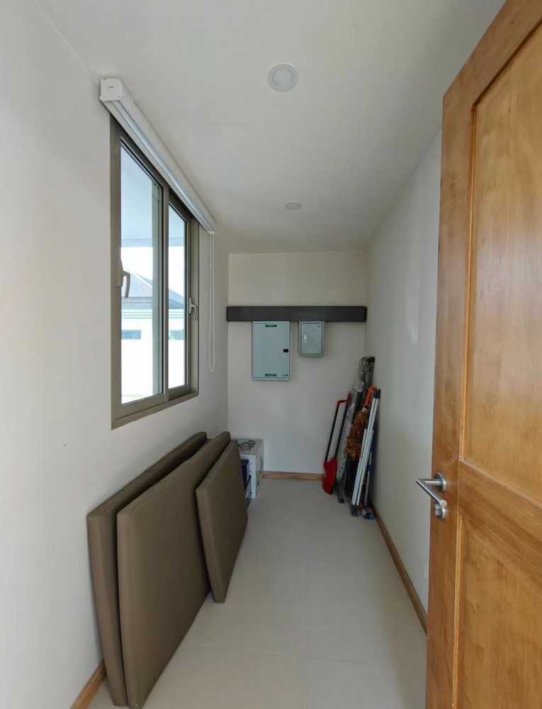 Property image - full photo 19