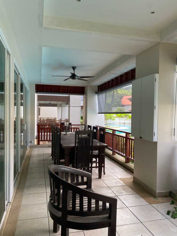 Property image - full photo 17