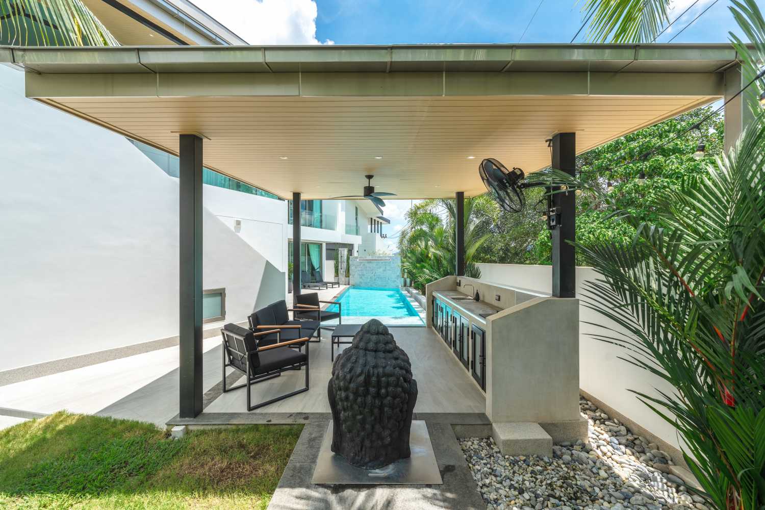 Property image - full photo 23