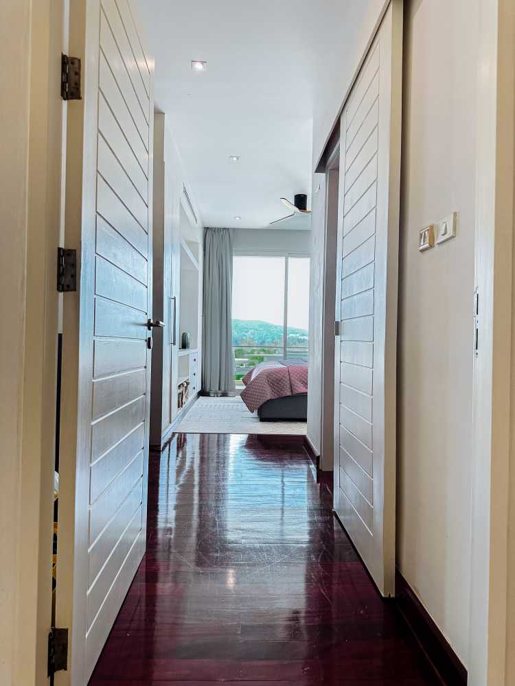 Property image - full photo 29
