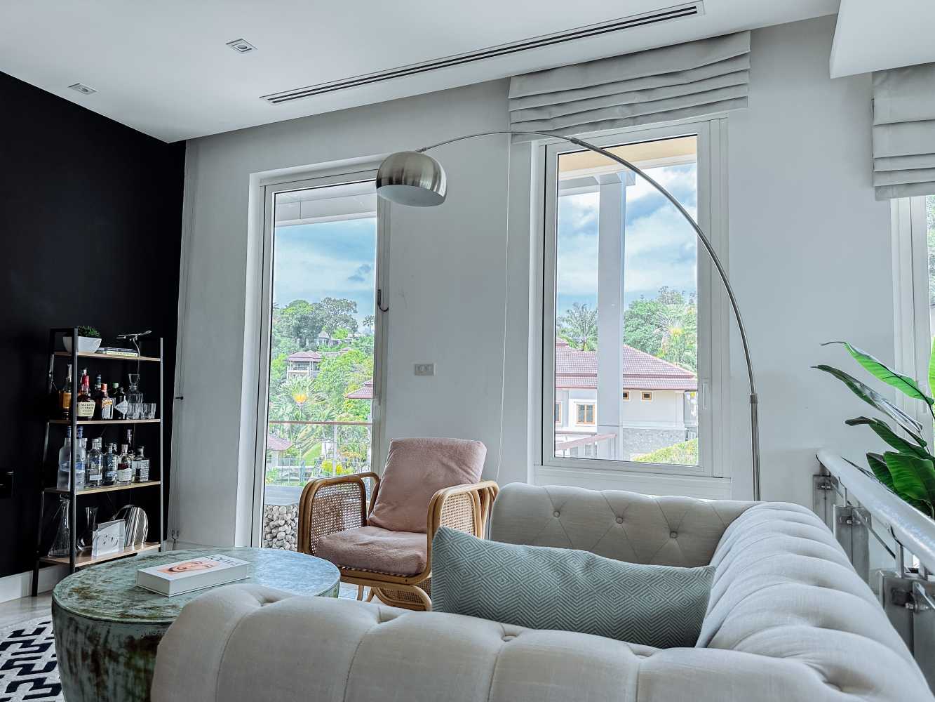 Property image - full photo 9