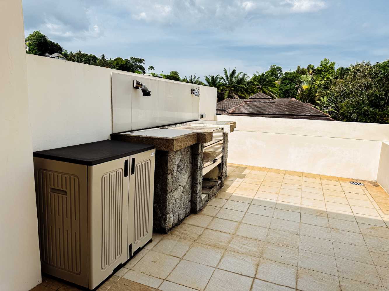Property image - full photo 51
