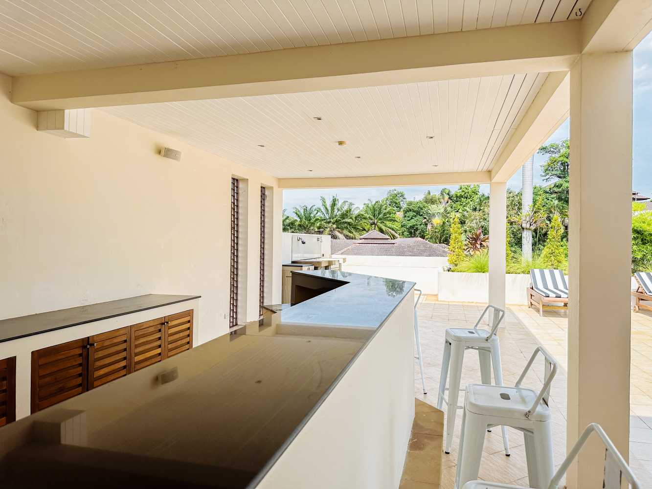 Property image - full photo 52