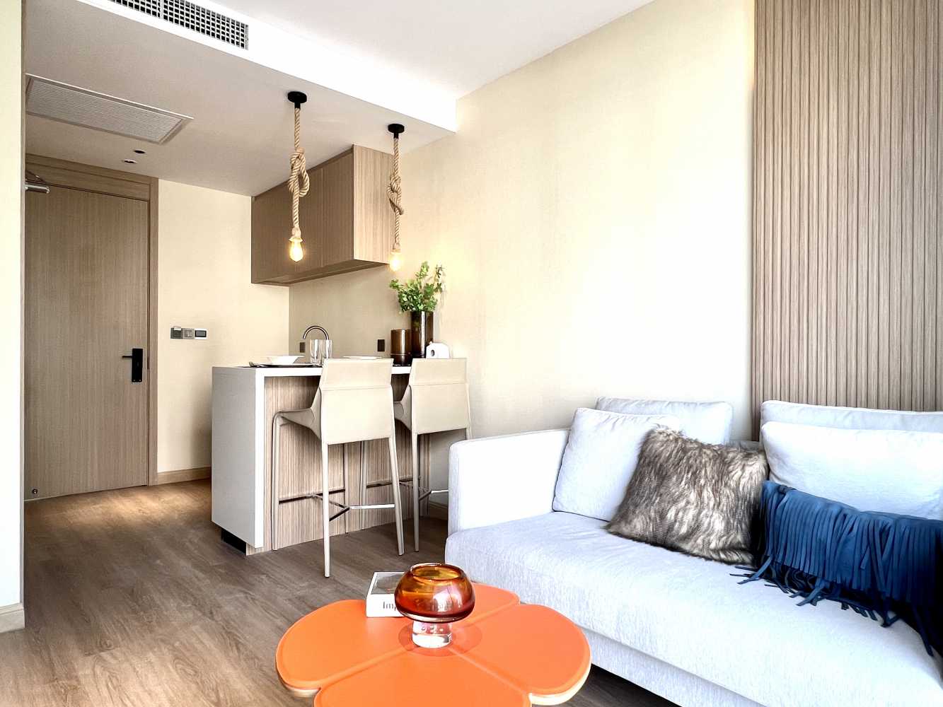 Property image - full photo 5