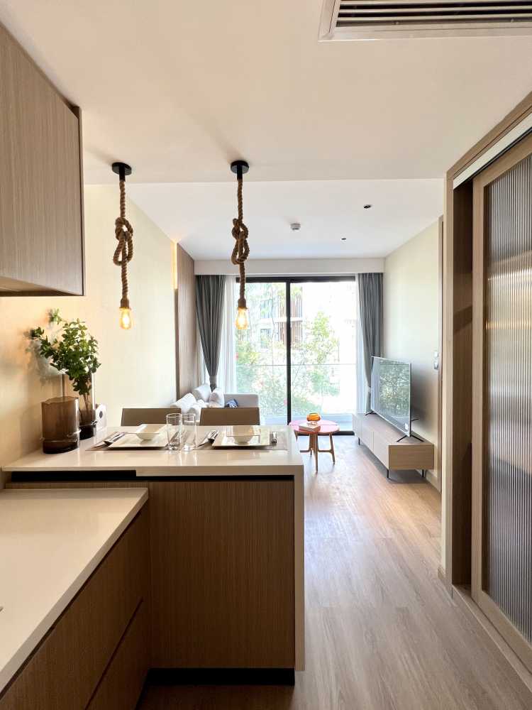 Property image - full photo 2