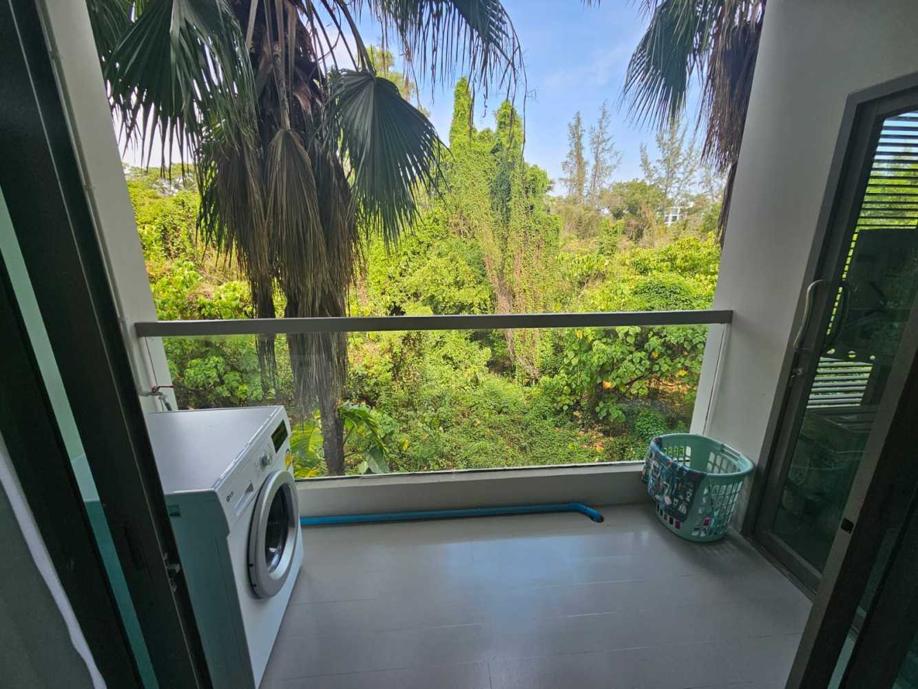 Property image - full photo 15