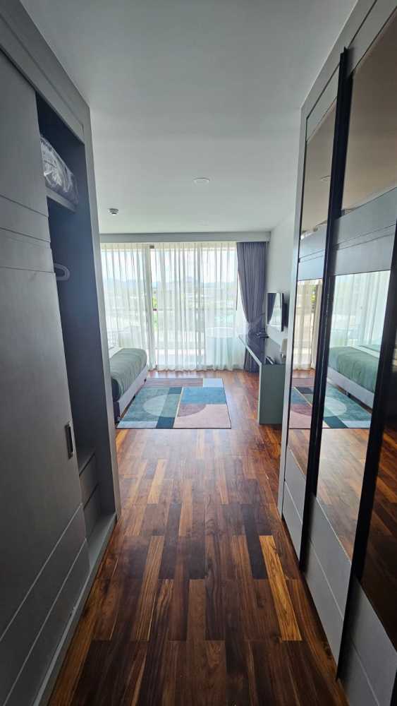Property image - full photo 8
