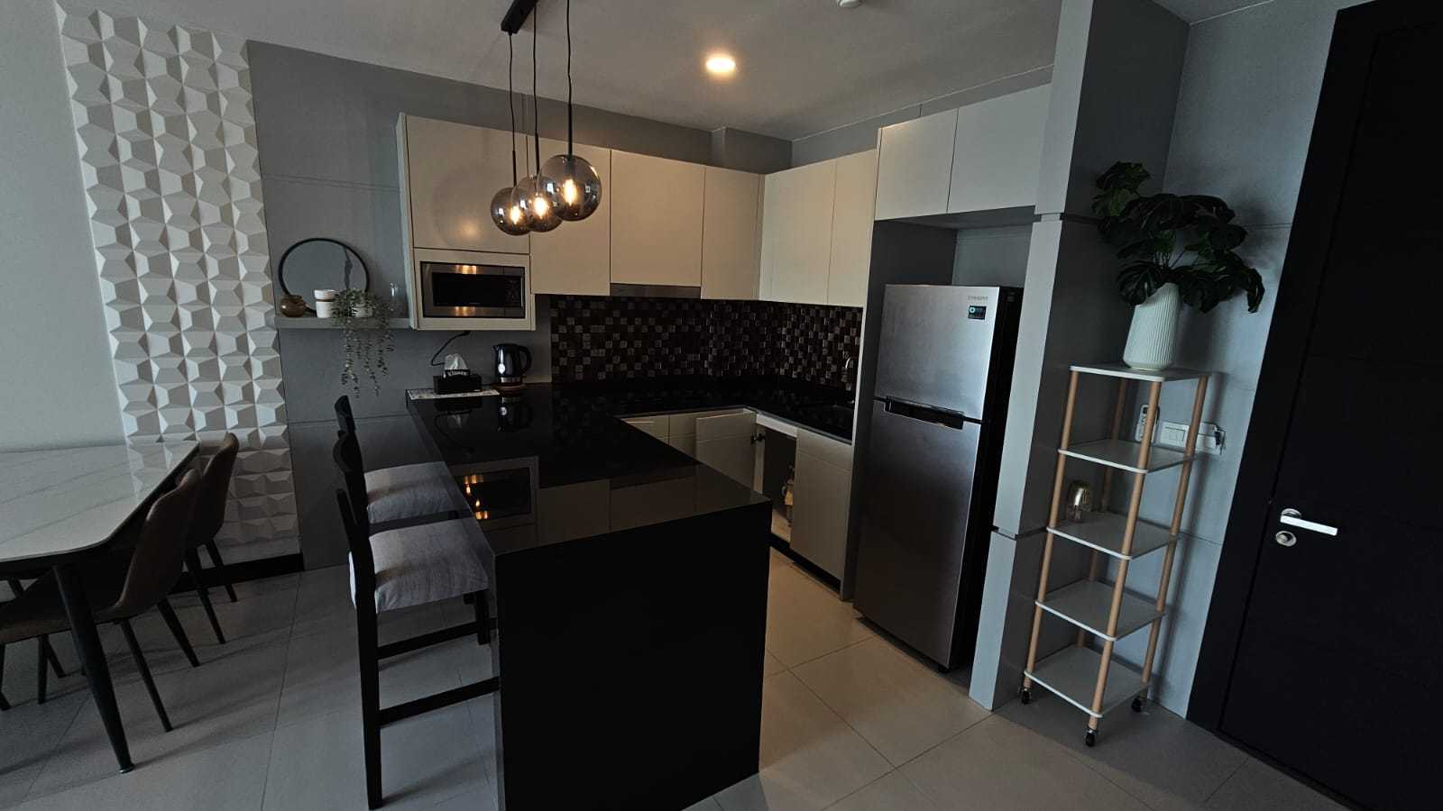 Property image - full photo 5
