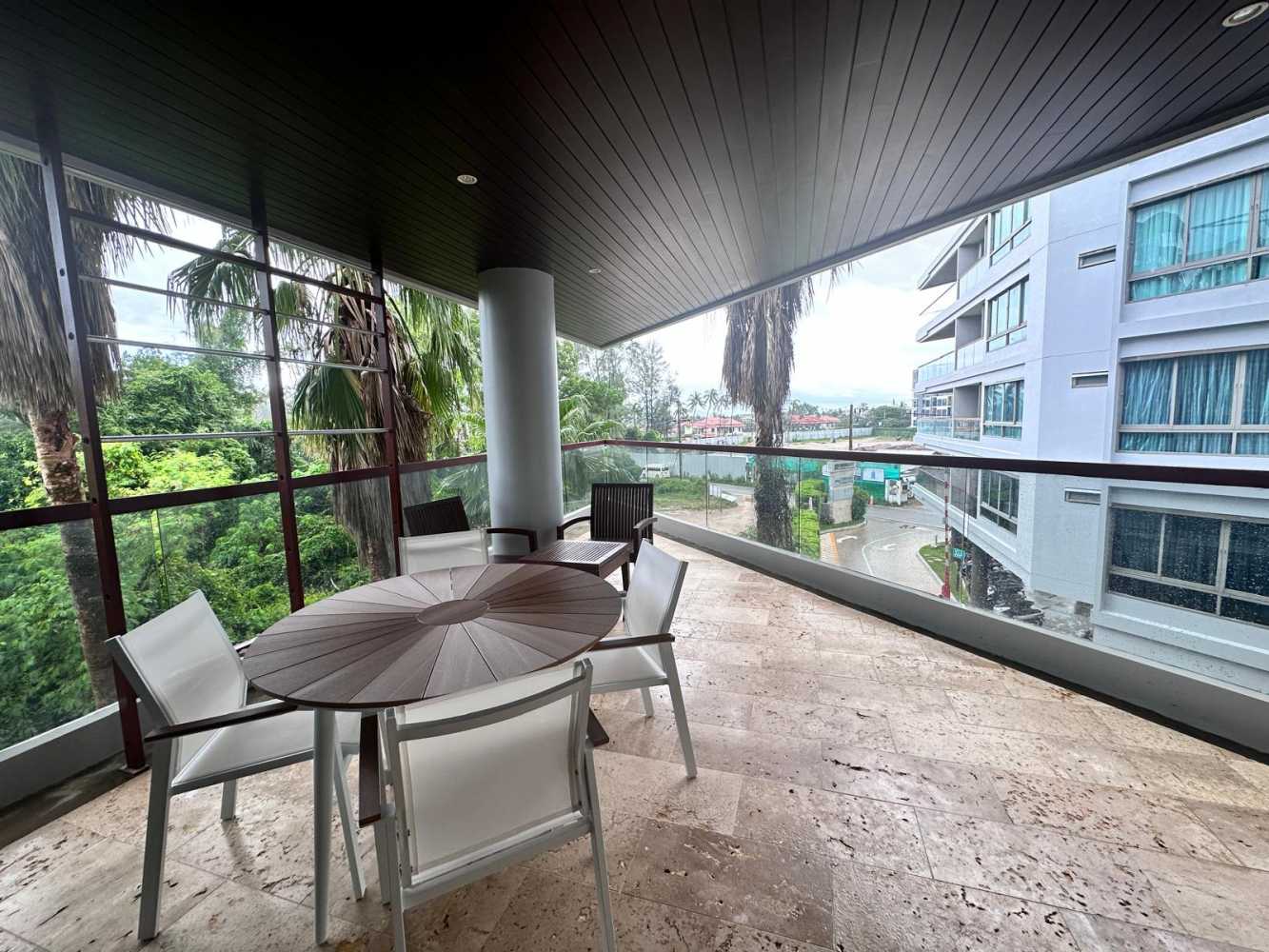 Property image - full photo 15