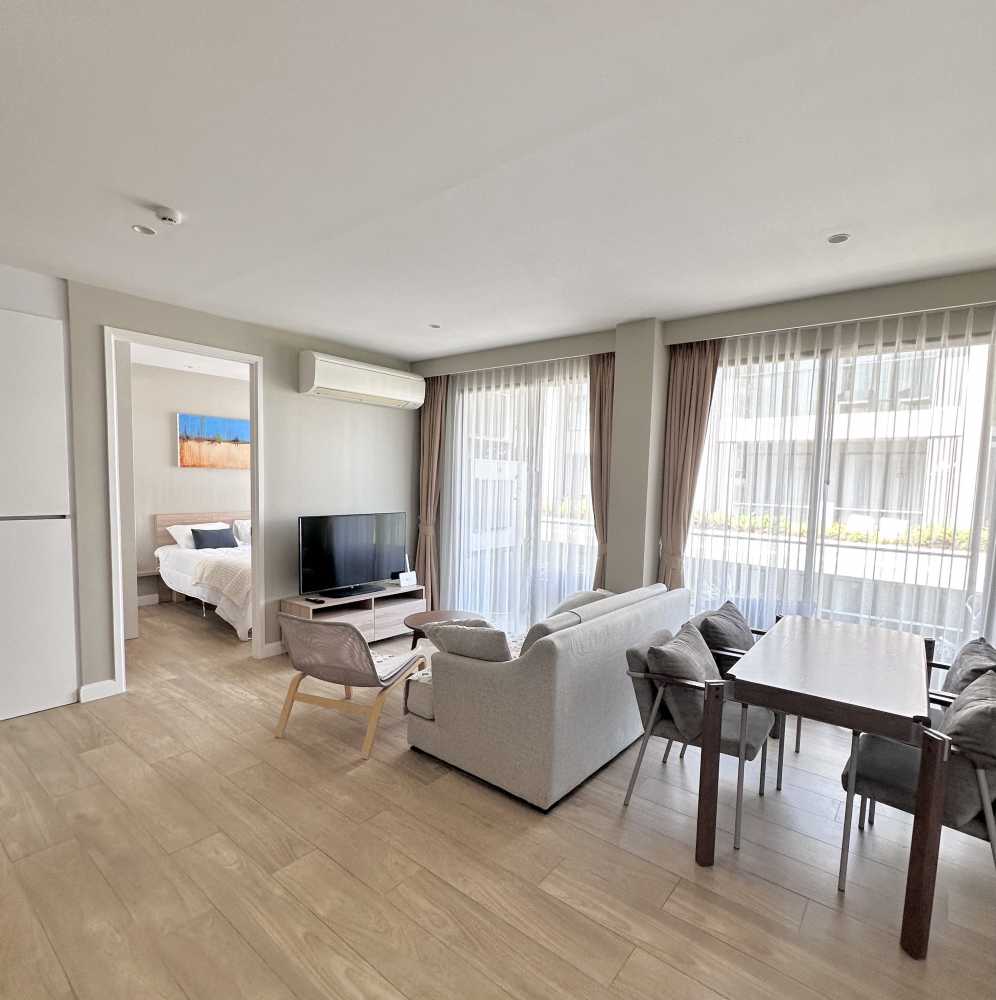 Property image - full photo 12