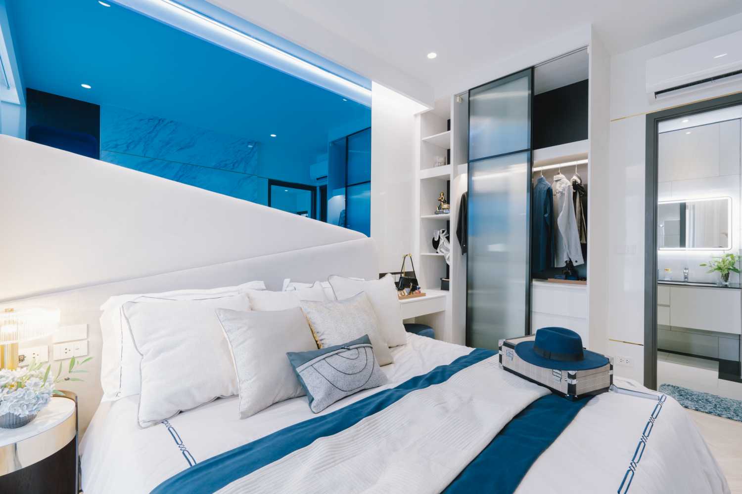 Property image - full photo 9