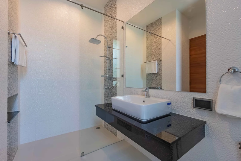 Property image - full photo 19