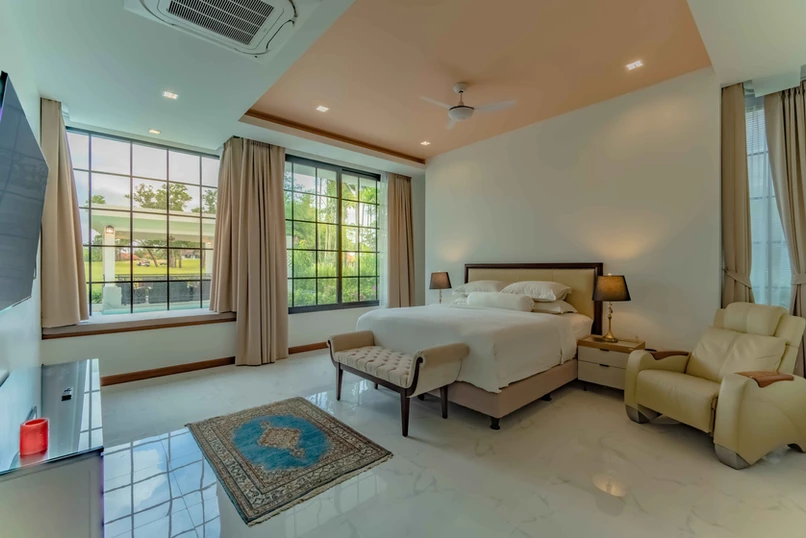 Property image - full photo 20