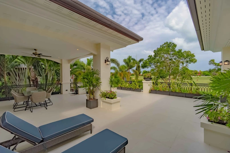 Property image - full photo 15