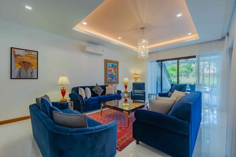 Property image - full photo 8