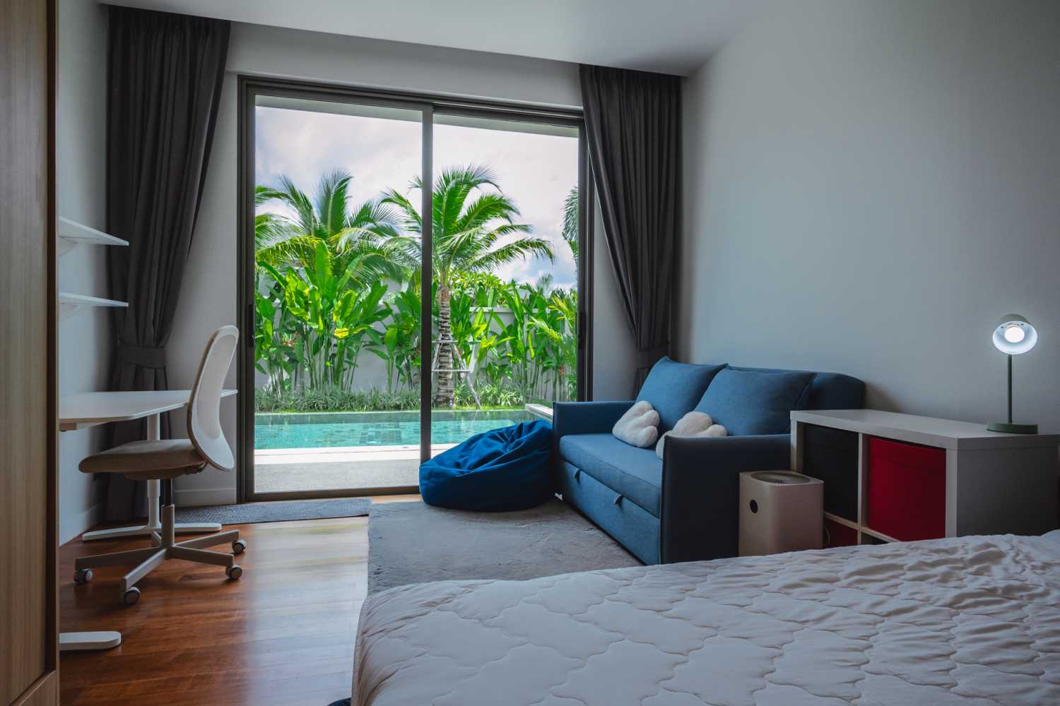 Property image - full photo 9
