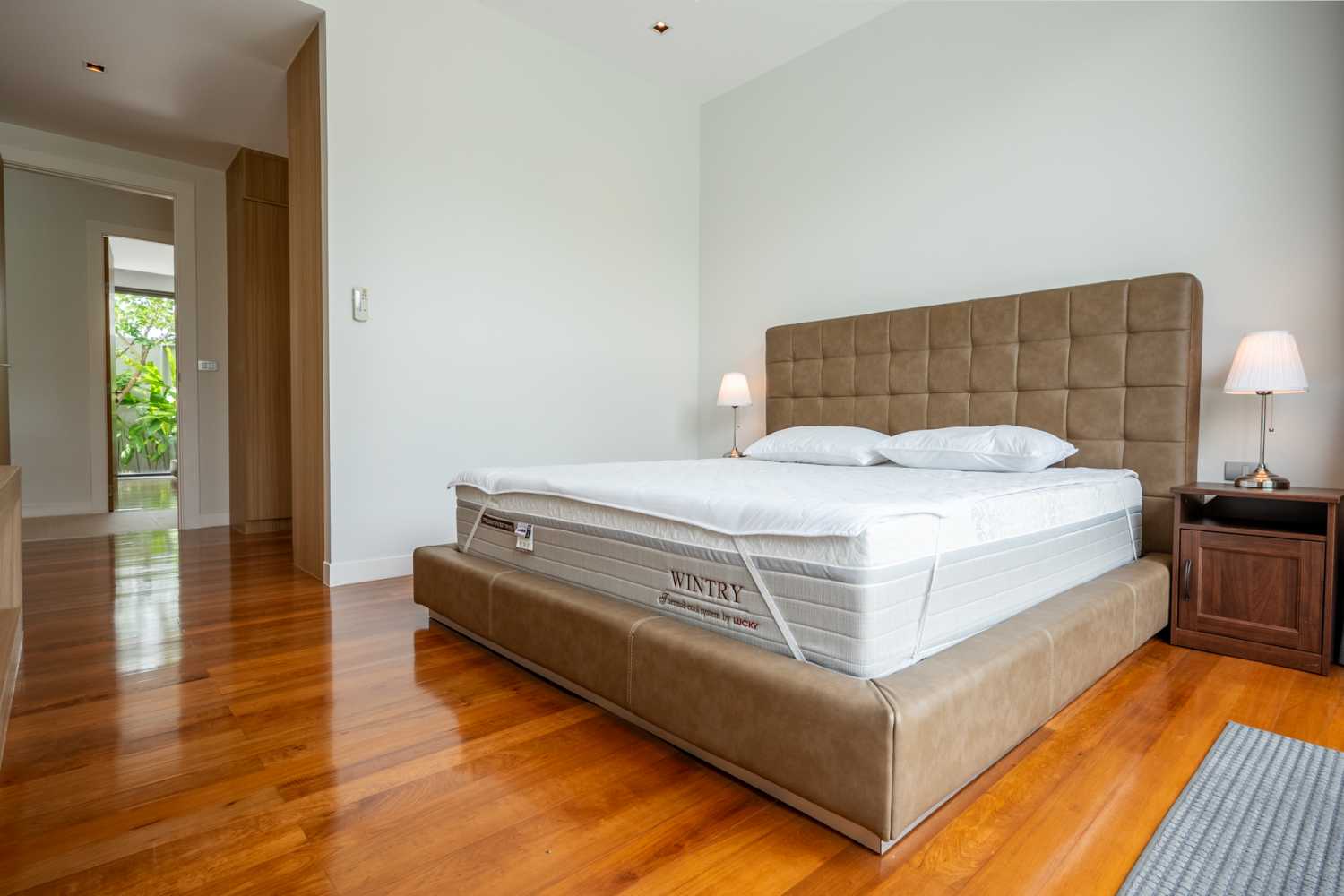 Property image - full photo 19