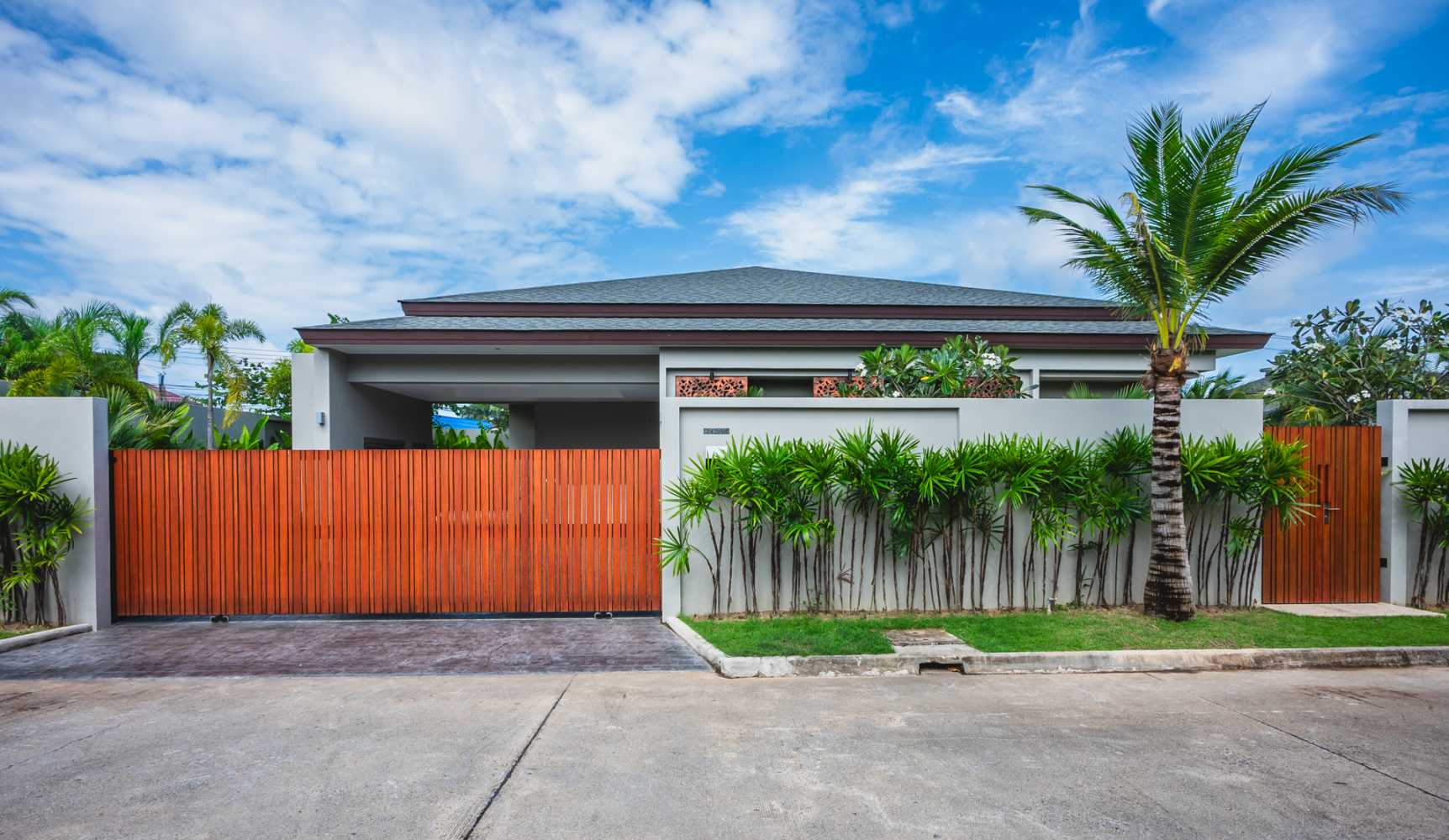 Property image - full photo 27