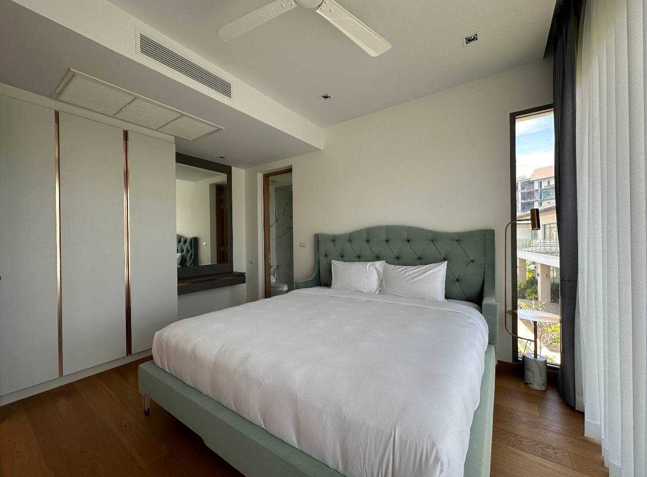 Property image - full photo 4