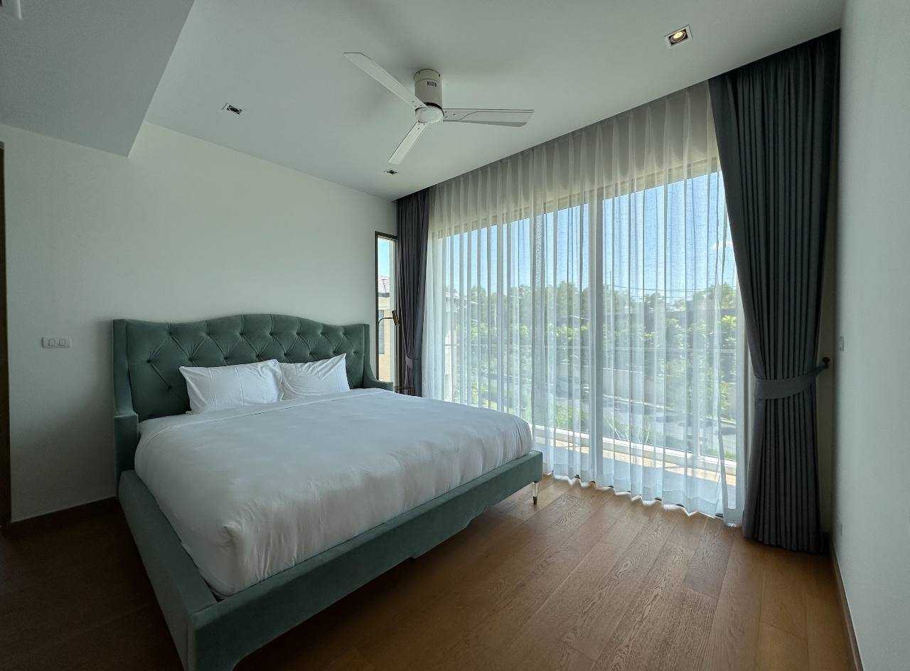 Property image - full photo 7