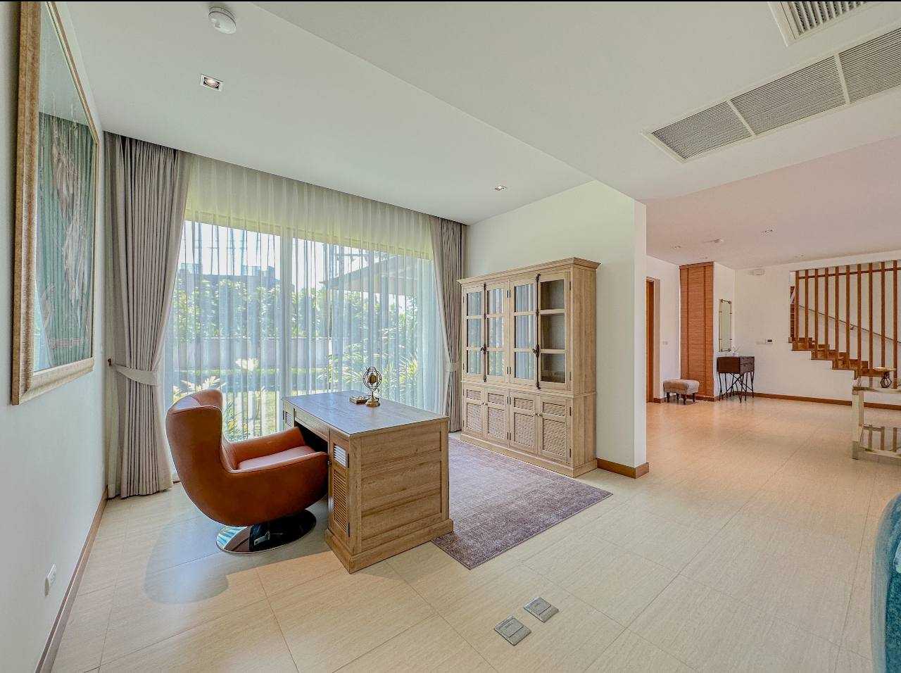 Property image - full photo 30