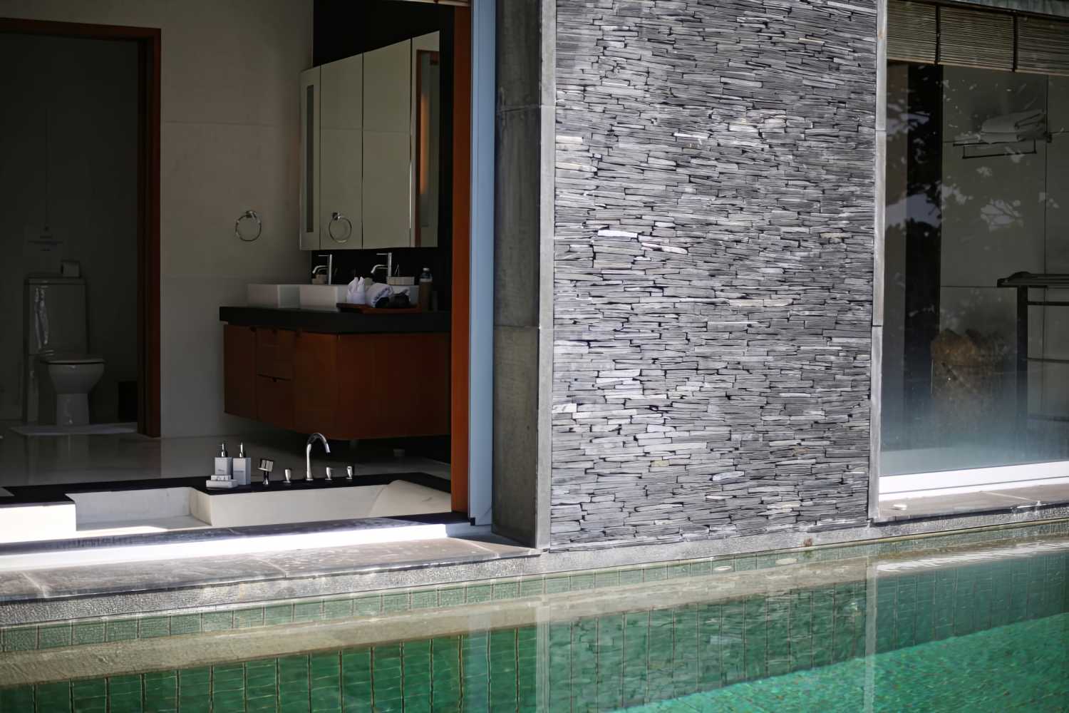 Property image - full photo 20