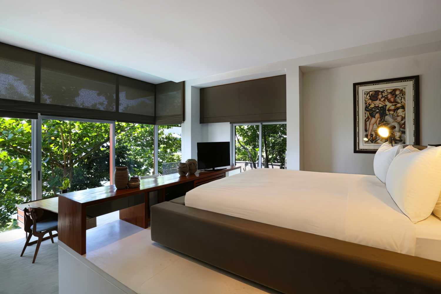 Property image - full photo 30