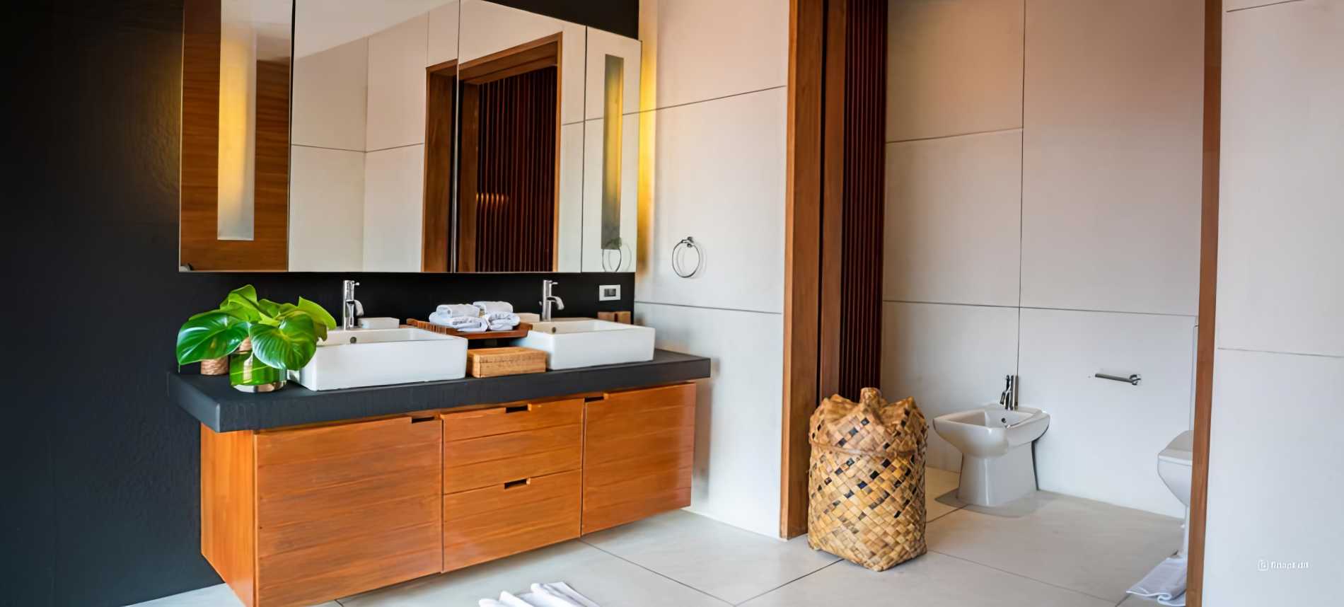 Property image - full photo 49