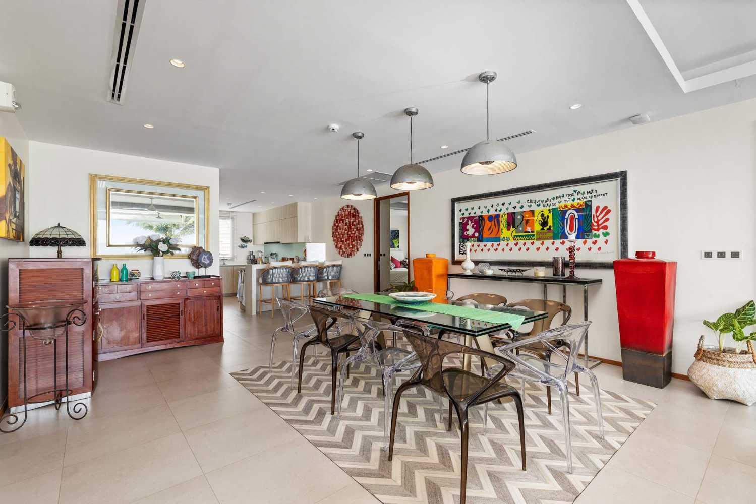 Property image - full photo 6