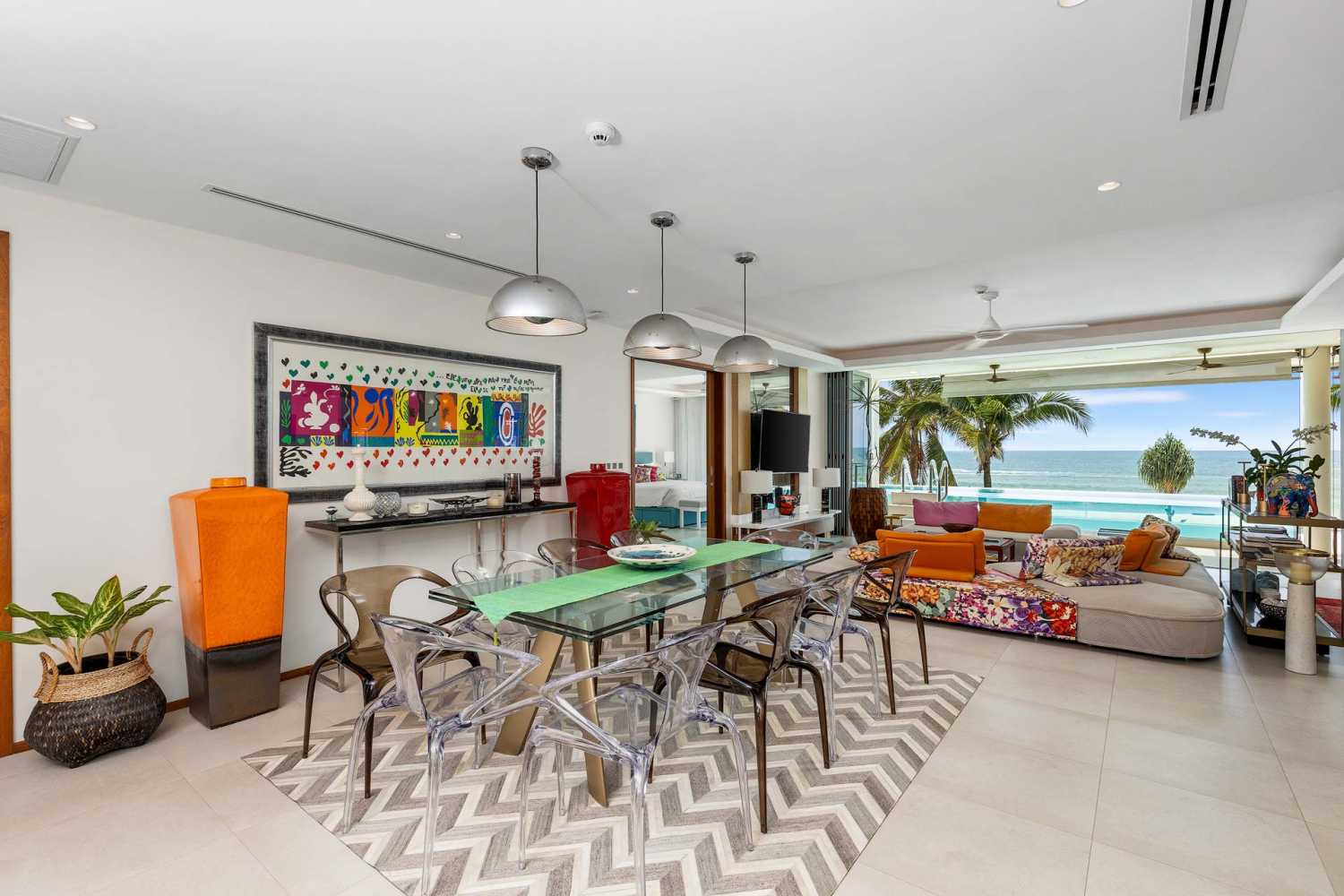 Property image - full photo 8