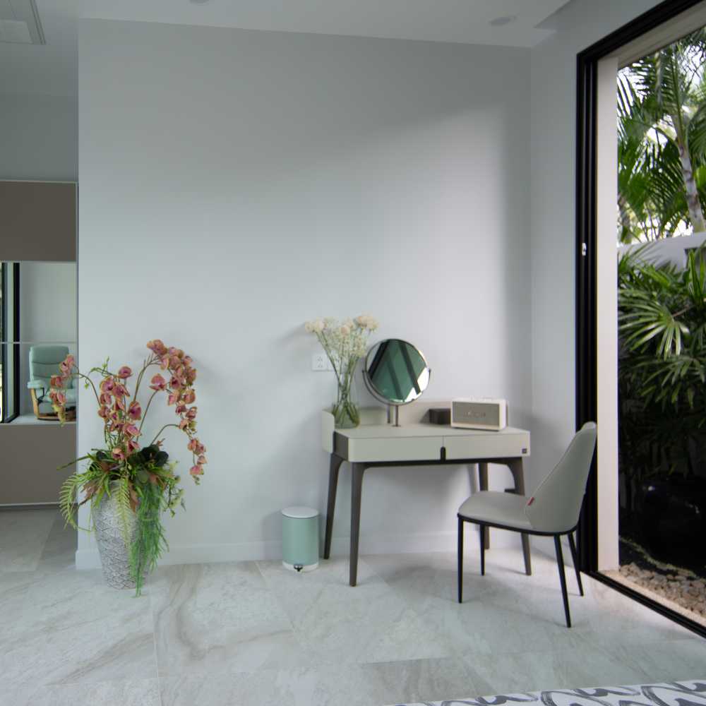 Property image - full photo 5