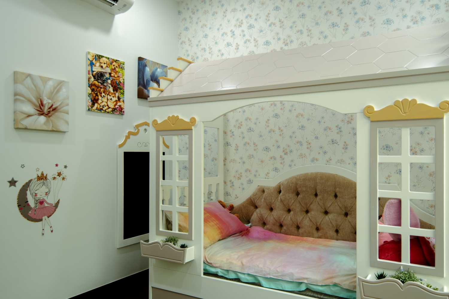 Property image - full photo 11
