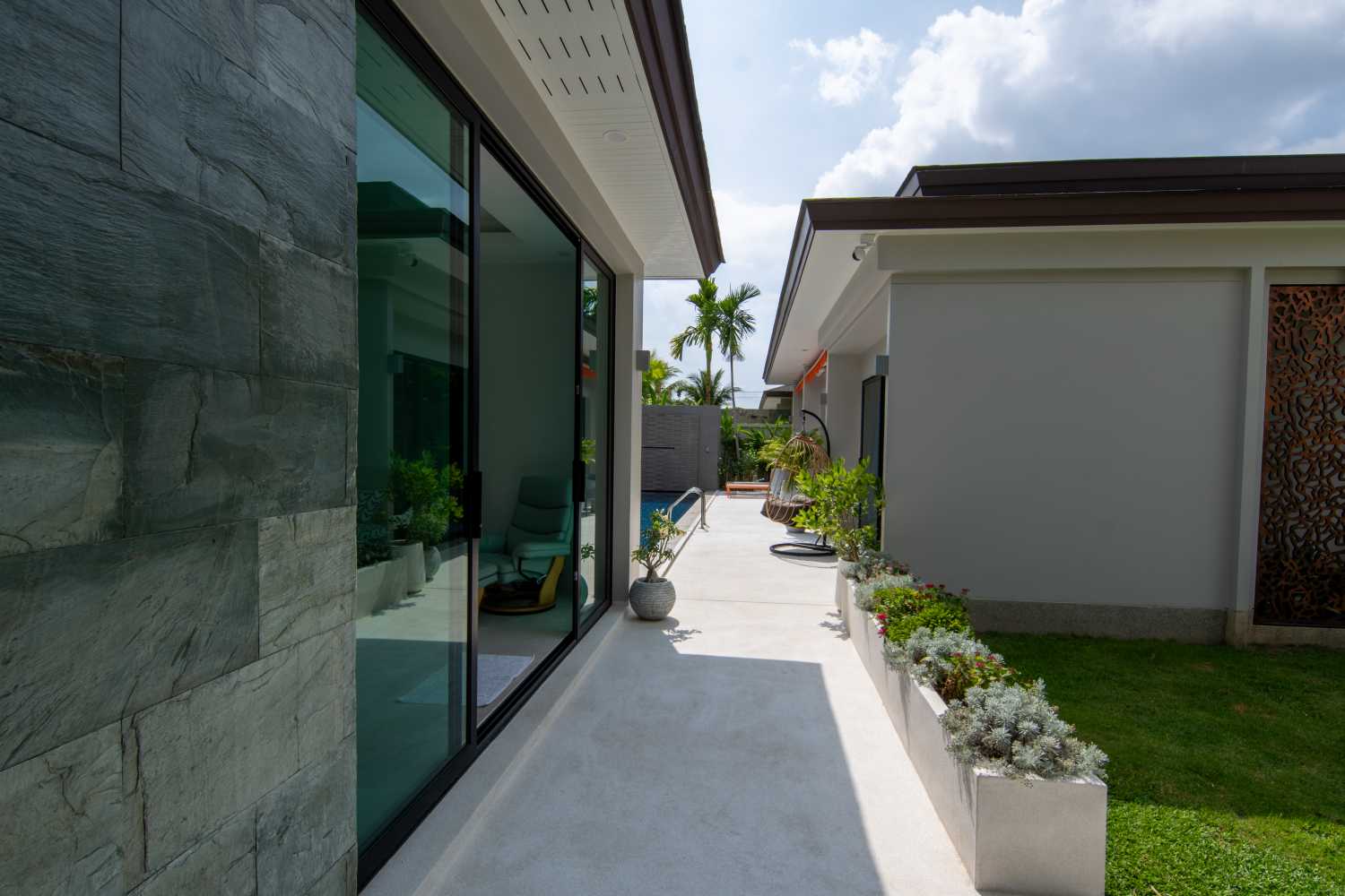 Property image - full photo 59