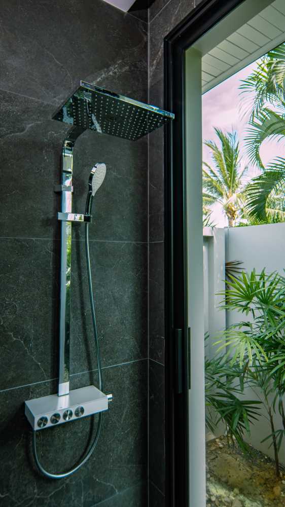 Property image - full photo 48