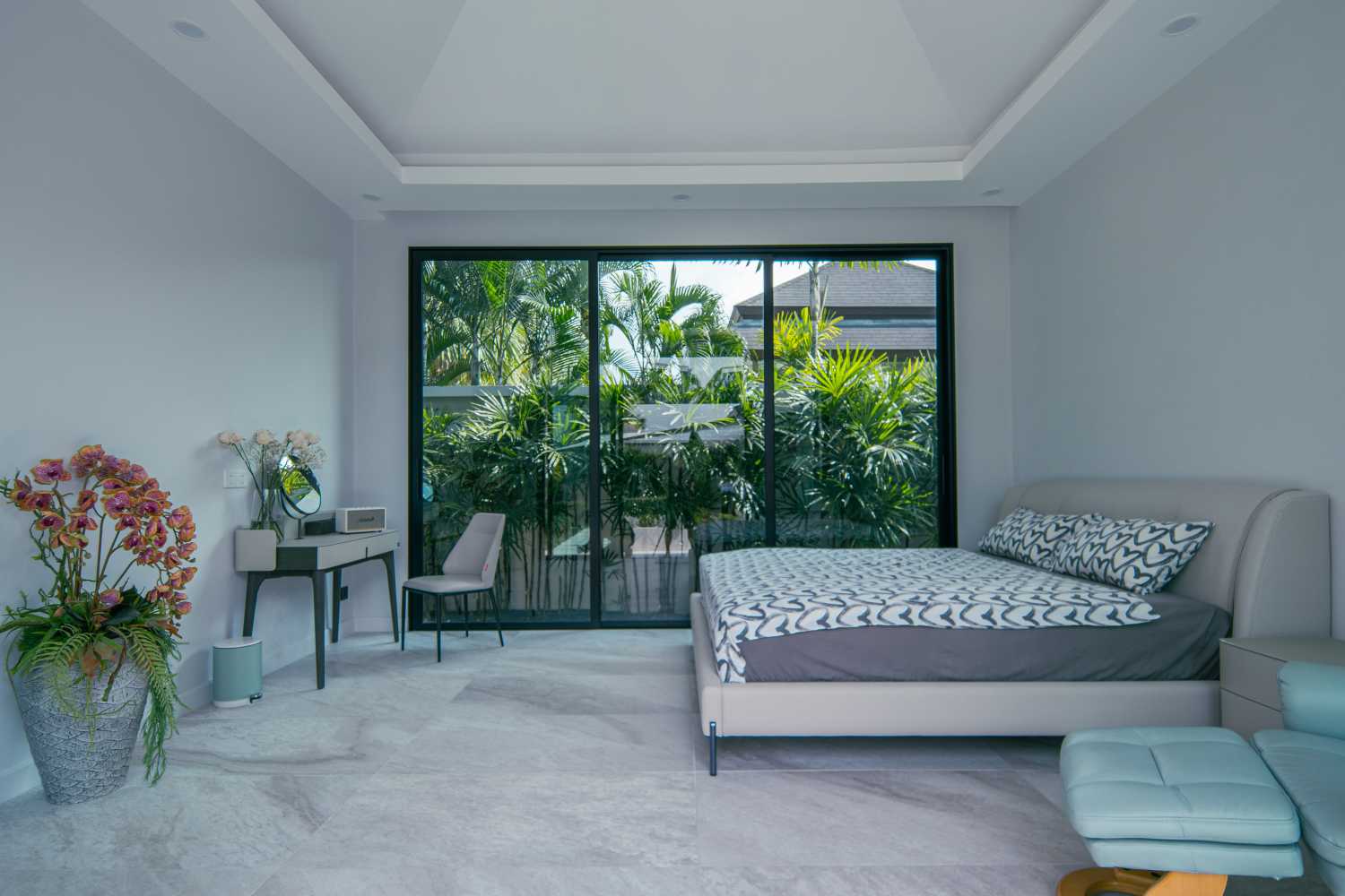 Property image - full photo 18