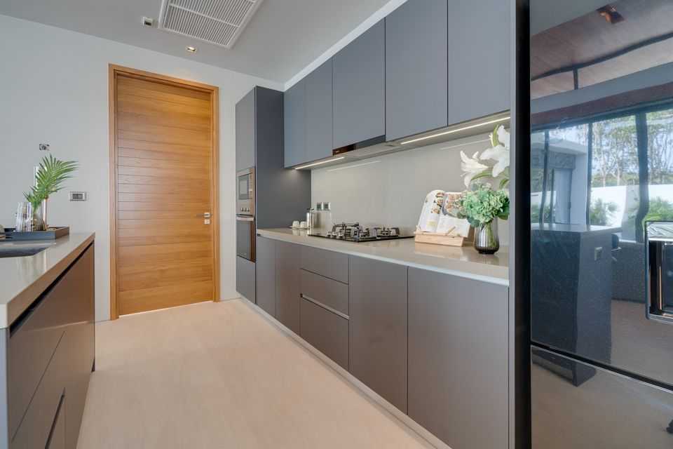 Property image - full photo 6