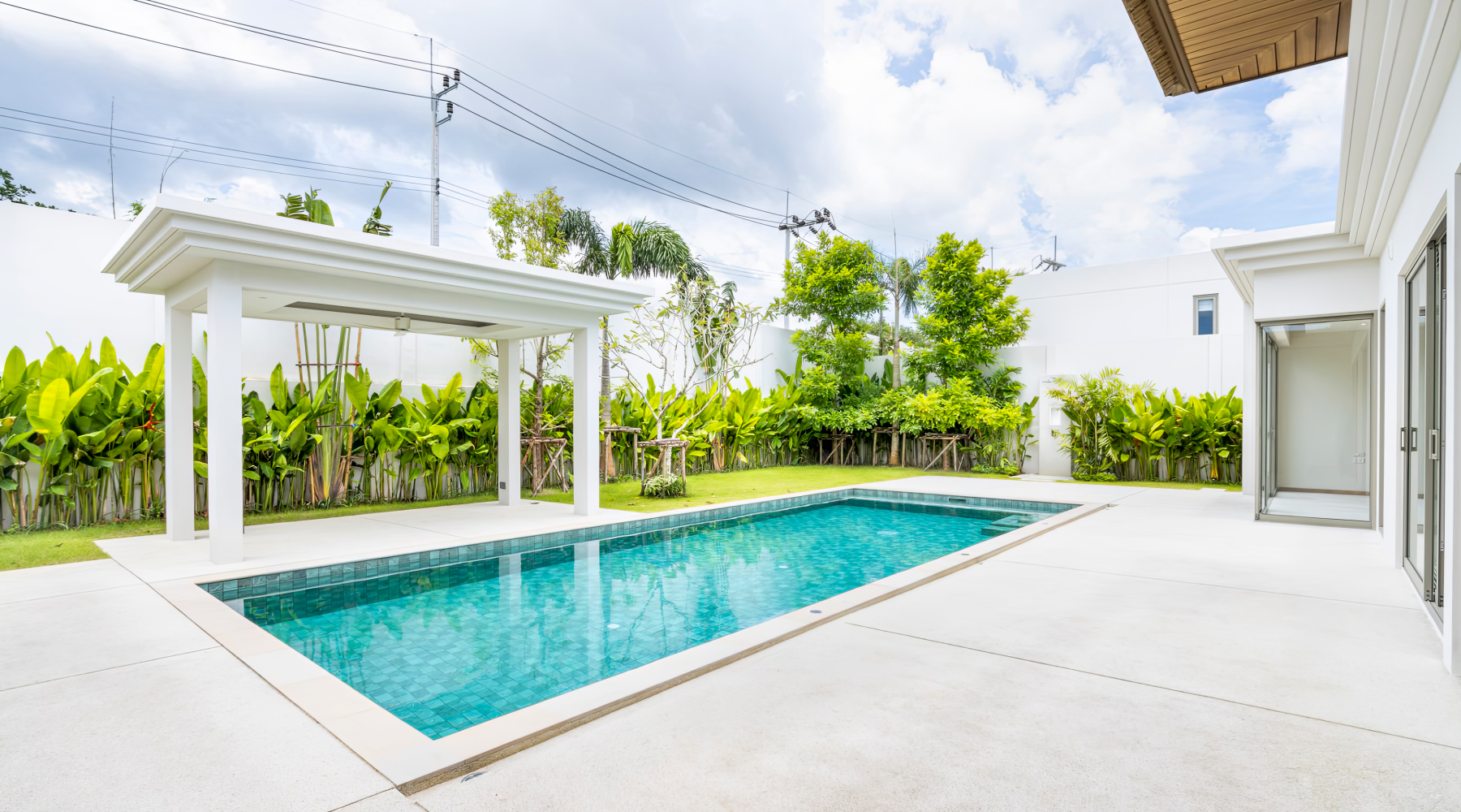 Property image - full photo 18