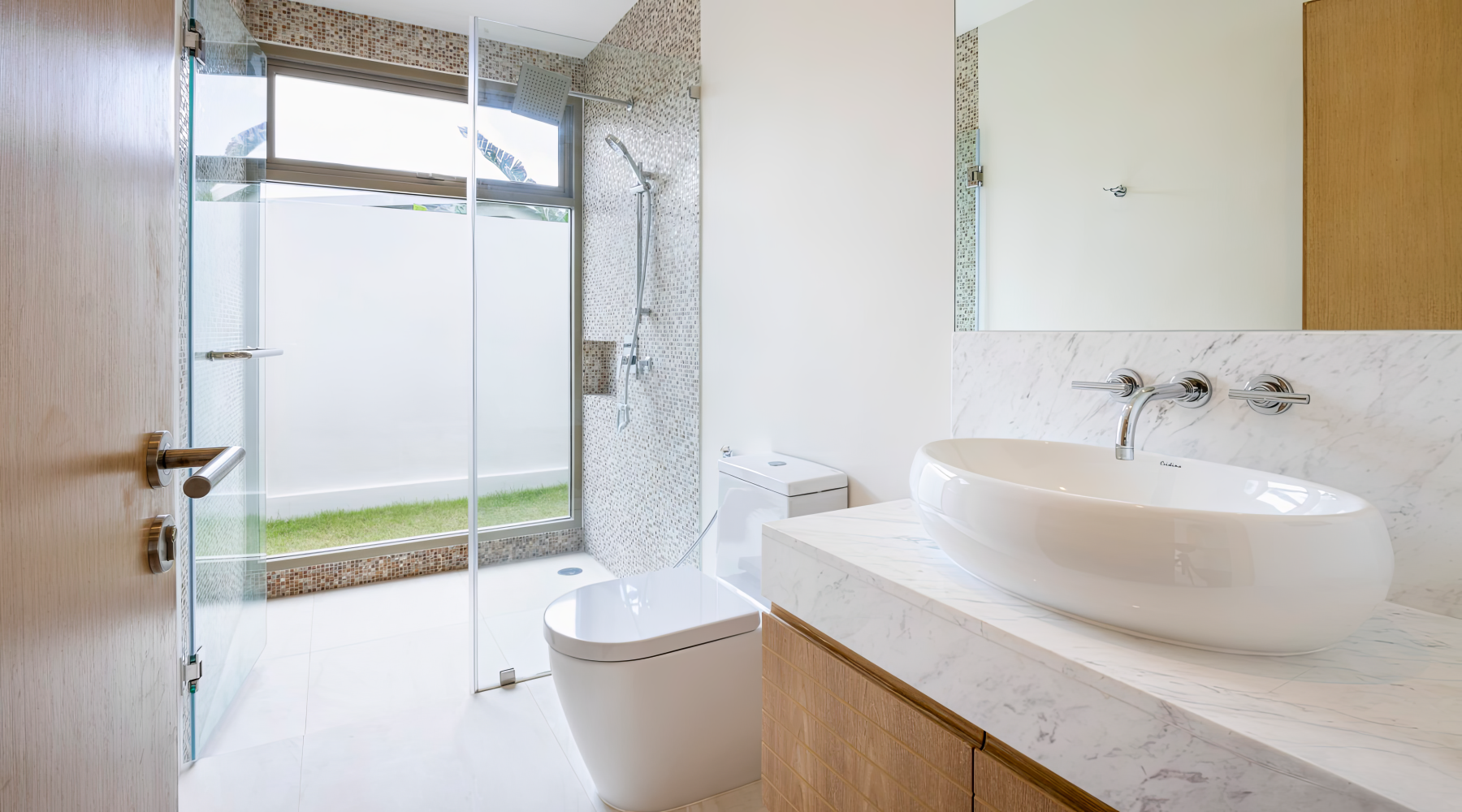 Property image - full photo 12