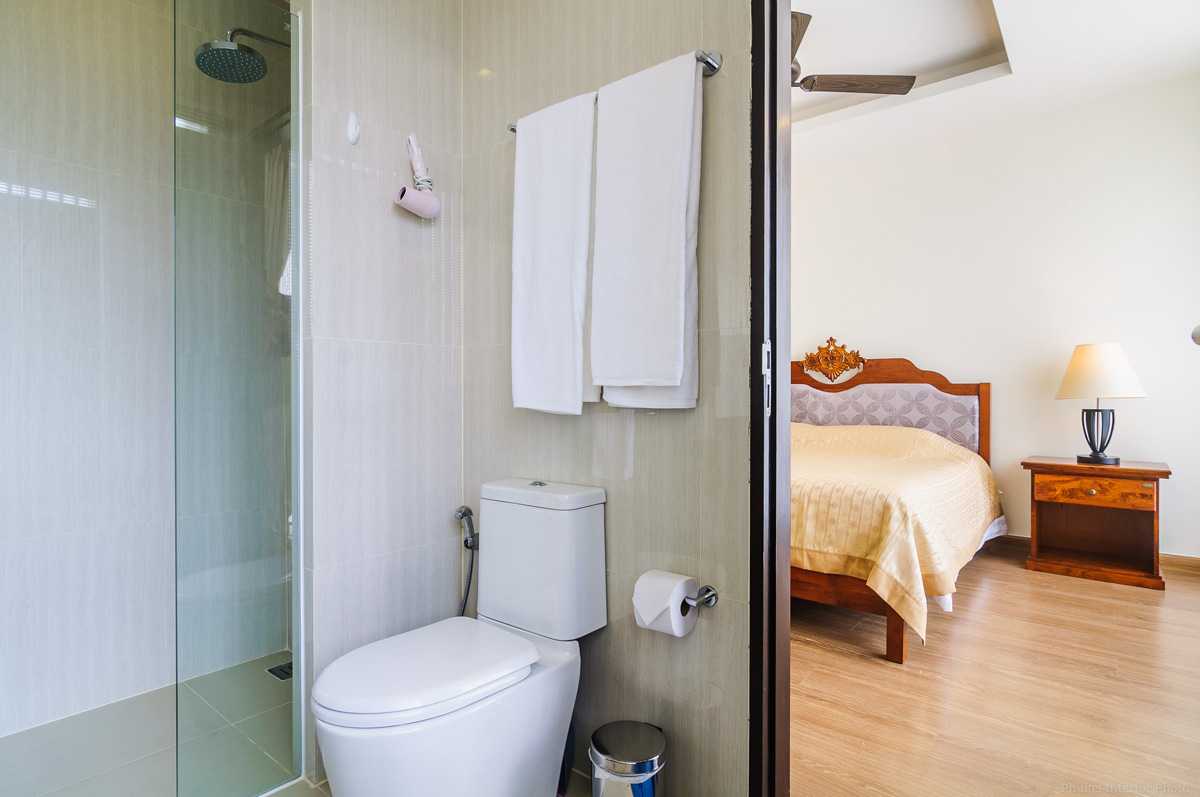Property image - full photo 33