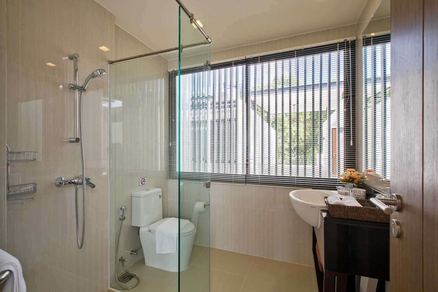 Property image - full photo 41