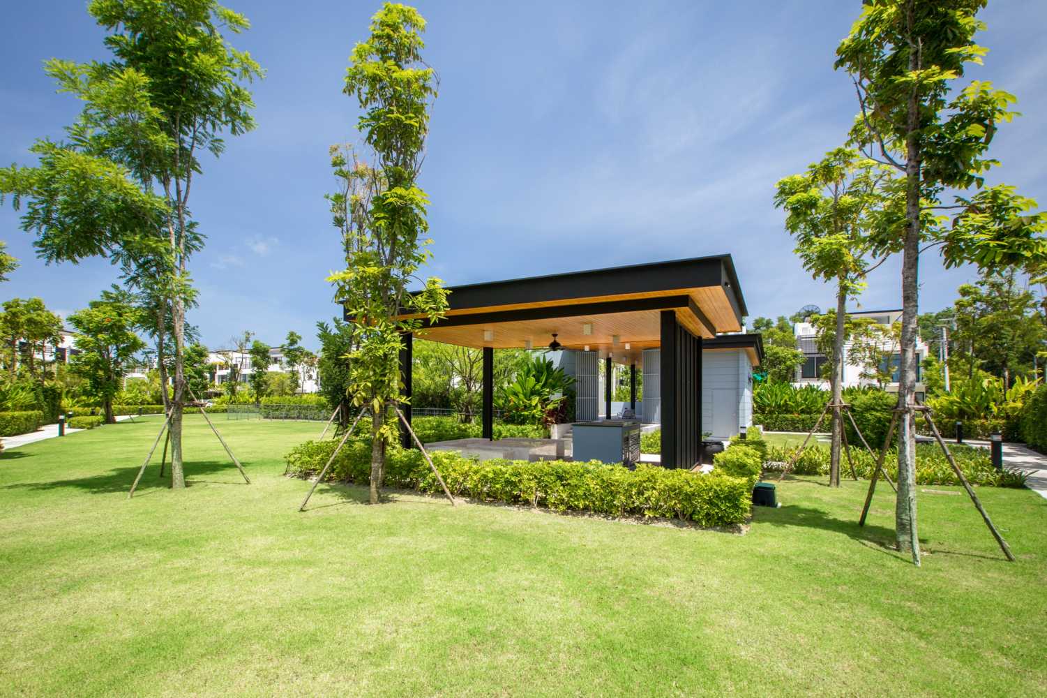 Property image - full photo 45