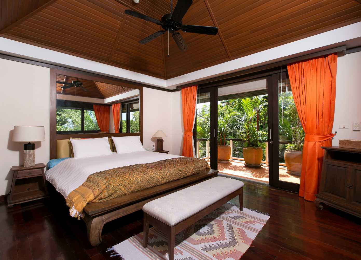 Property image - full photo 1
