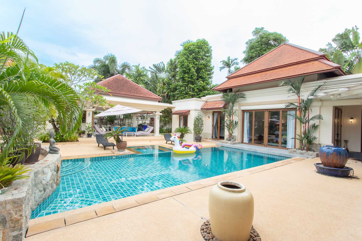 Property image - full photo 1