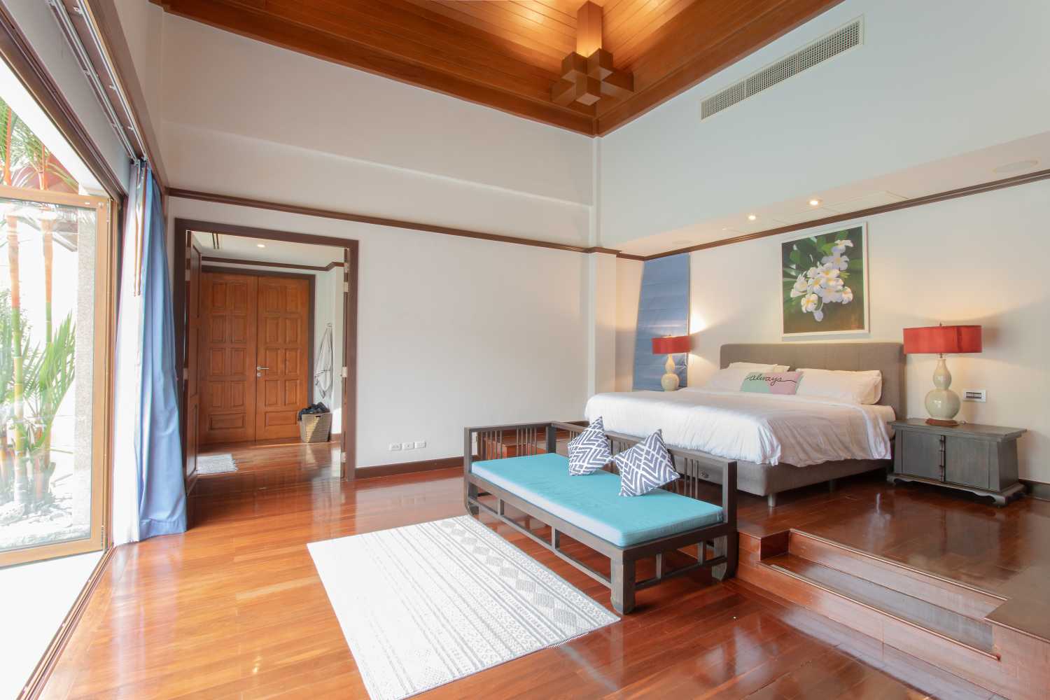 Property image - full photo 17