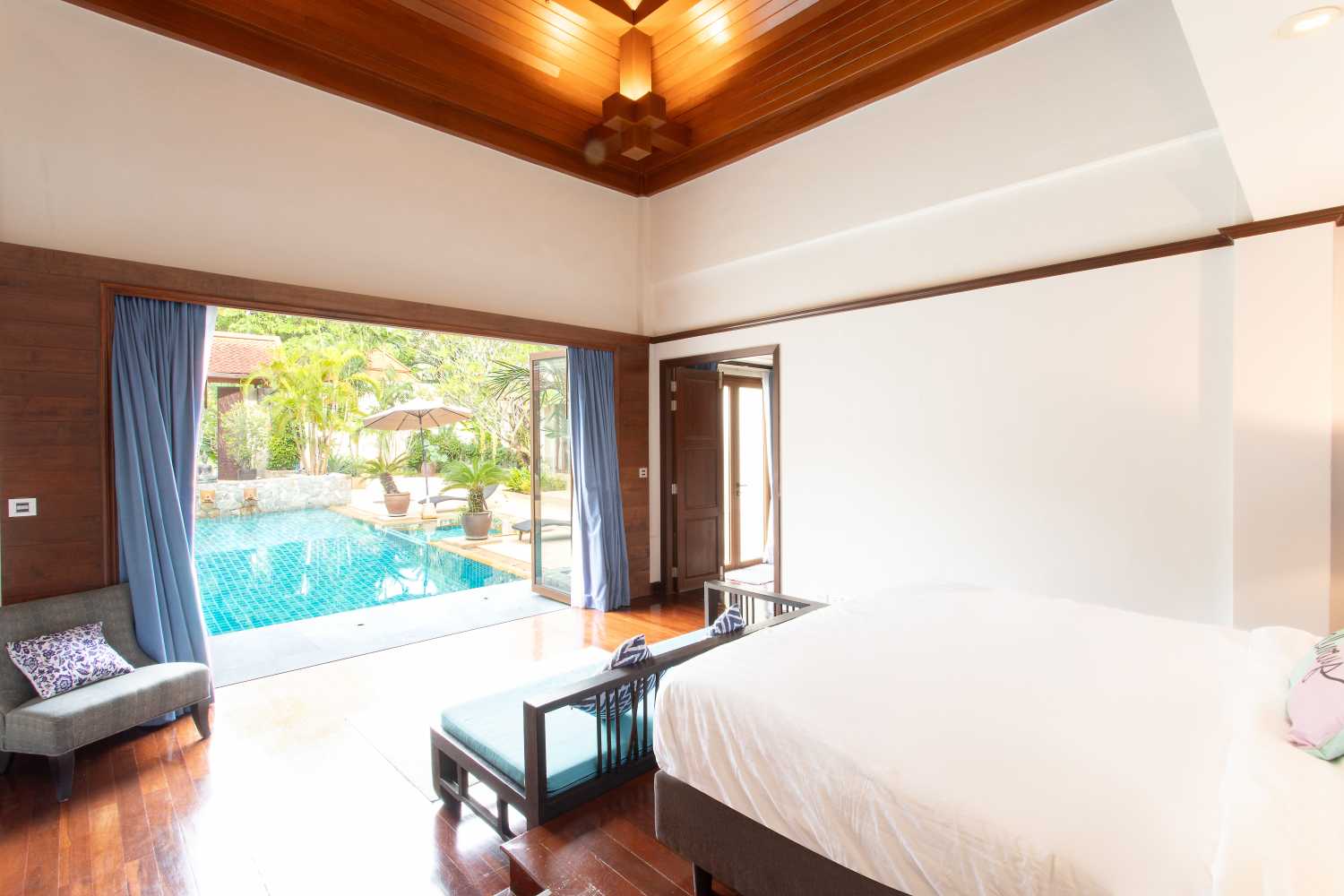 Property image - full photo 19