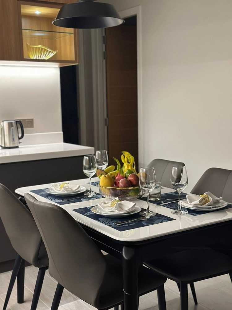 Property image - full photo 4