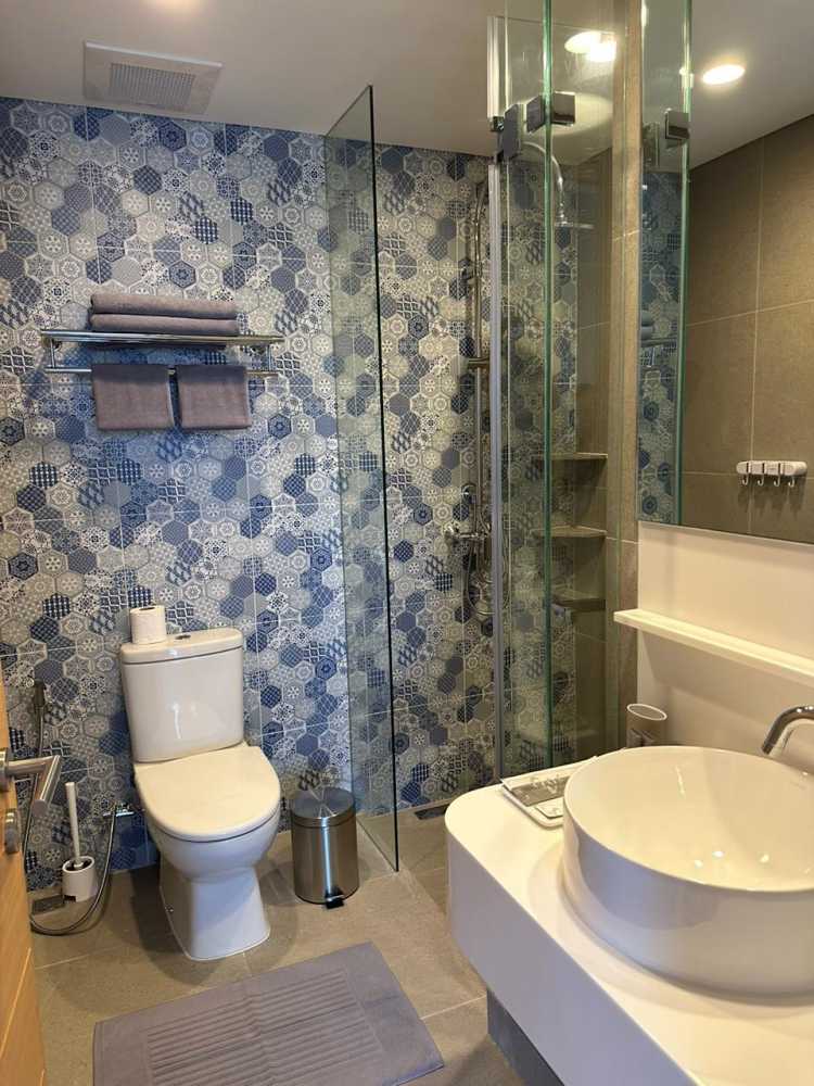 Property image - full photo 10