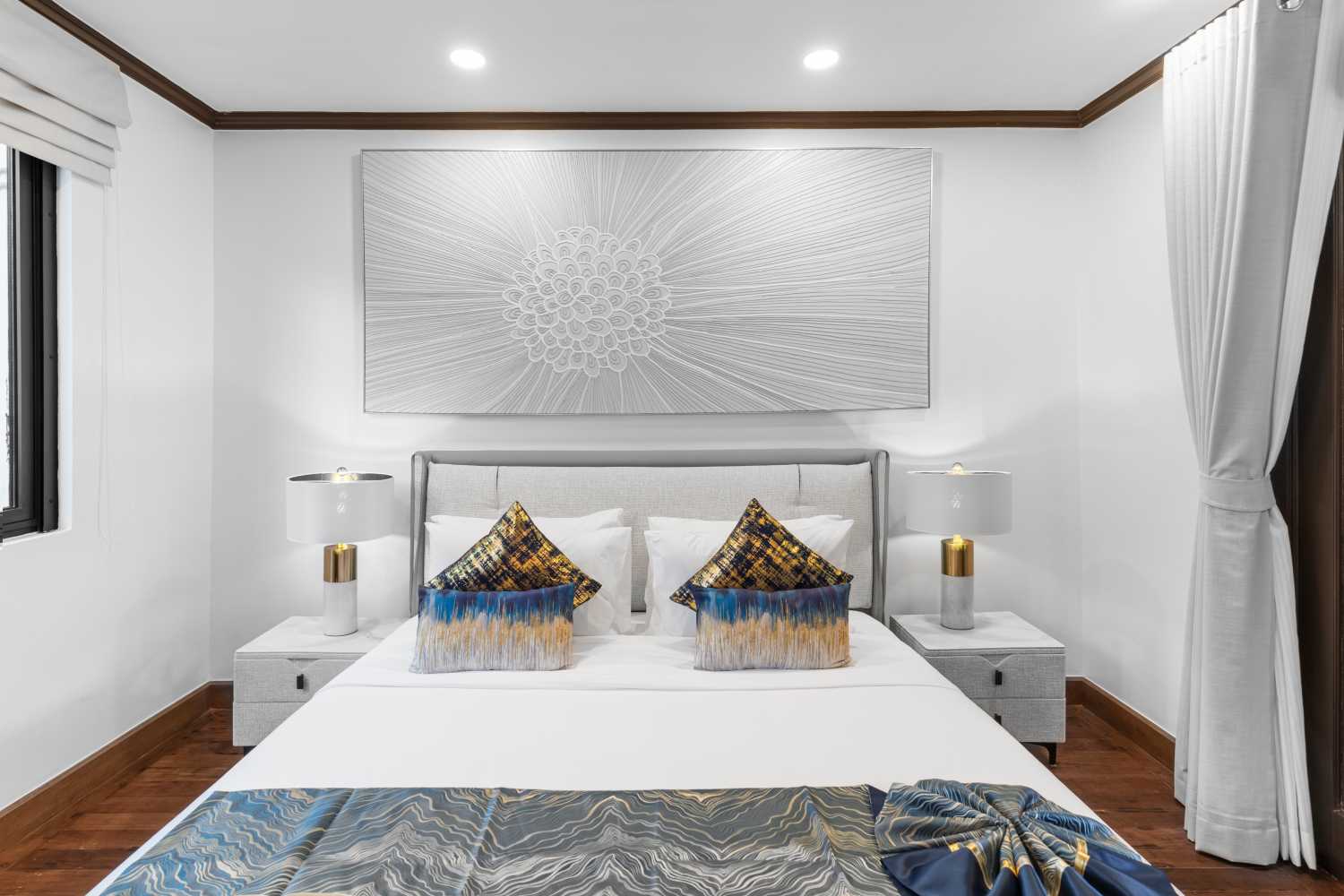 Property image - full photo 7
