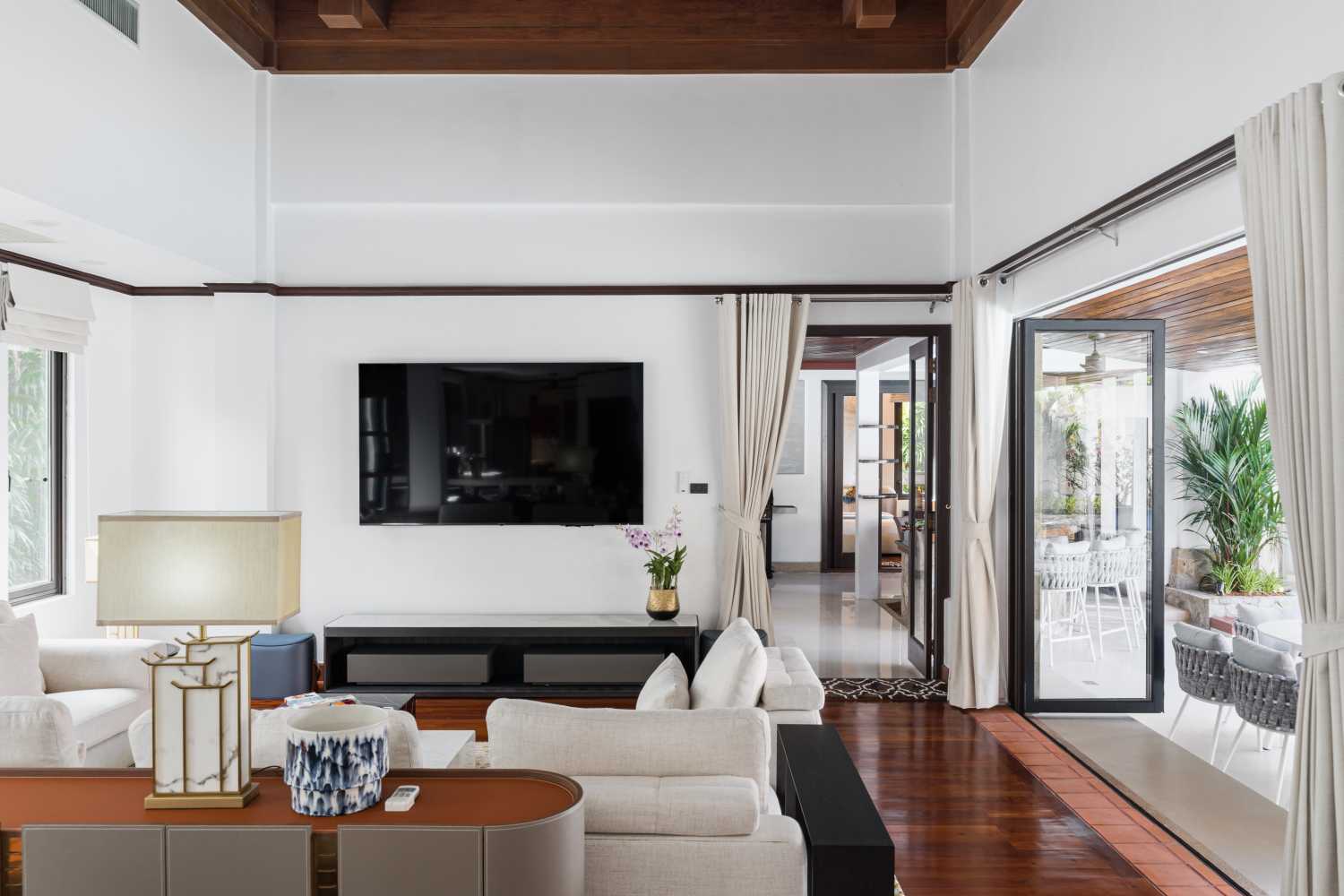 Property image - full photo 8